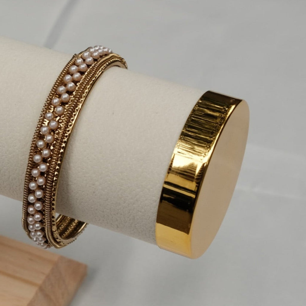 Aarini Bangles (Set of 2)