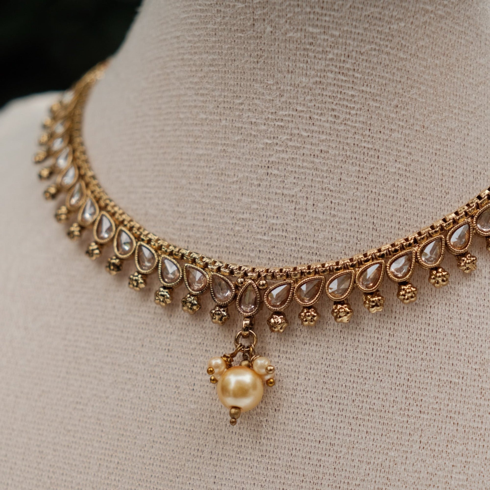 Anaya Pearl Set