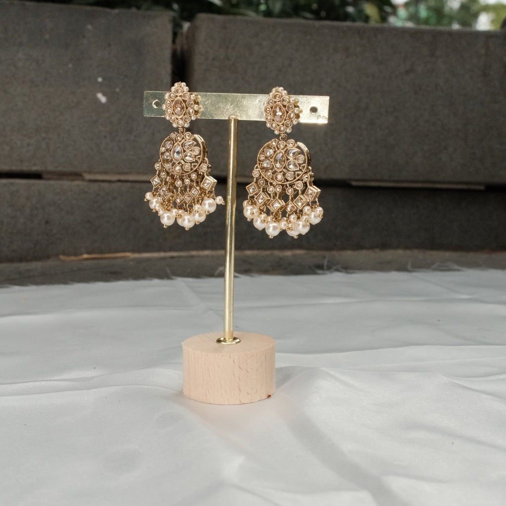 Diya Chandbalis
