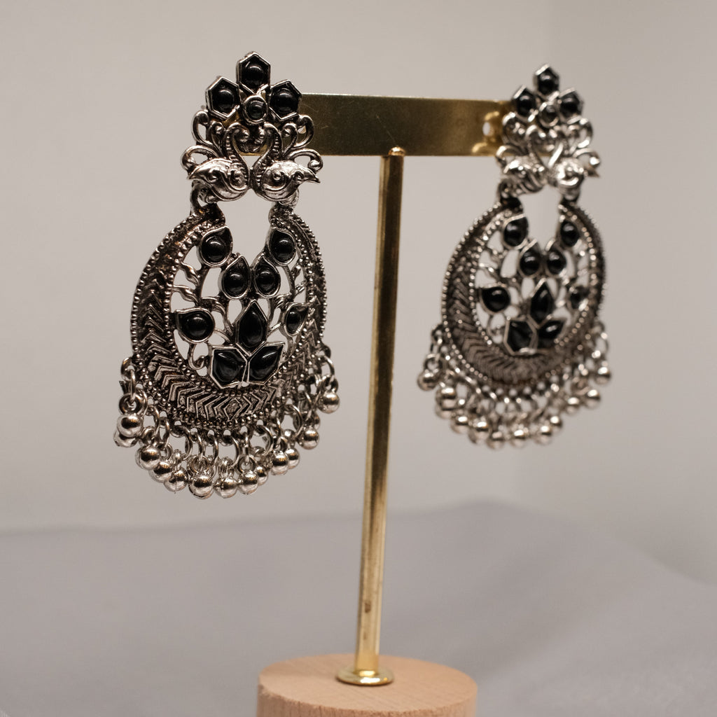 Kumud Earrings