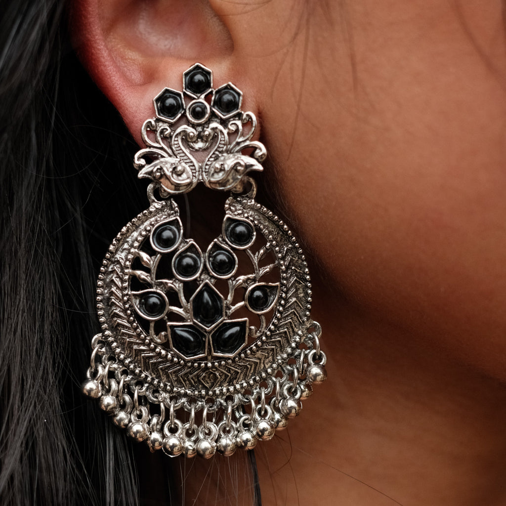 Kumud Earrings
