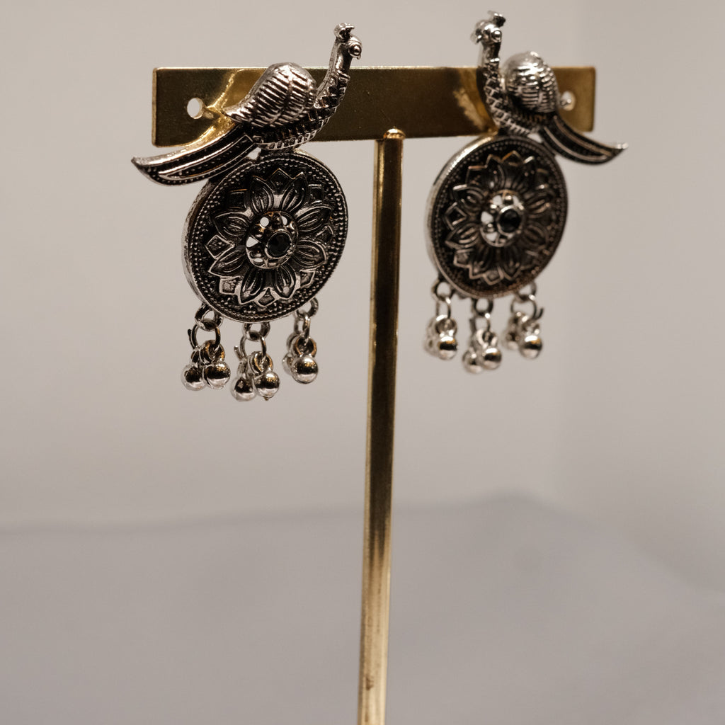 Myna Earrings