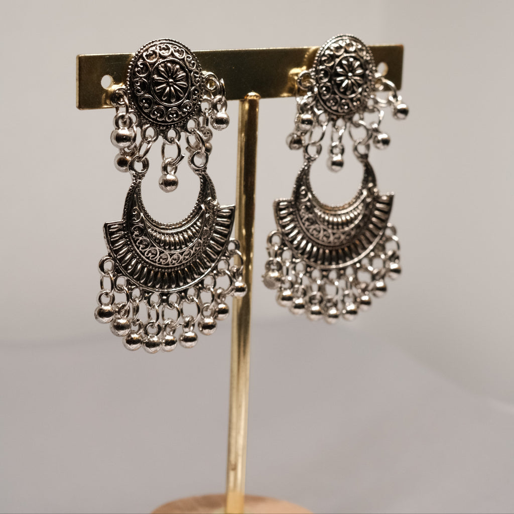 Rumi Chandbalis