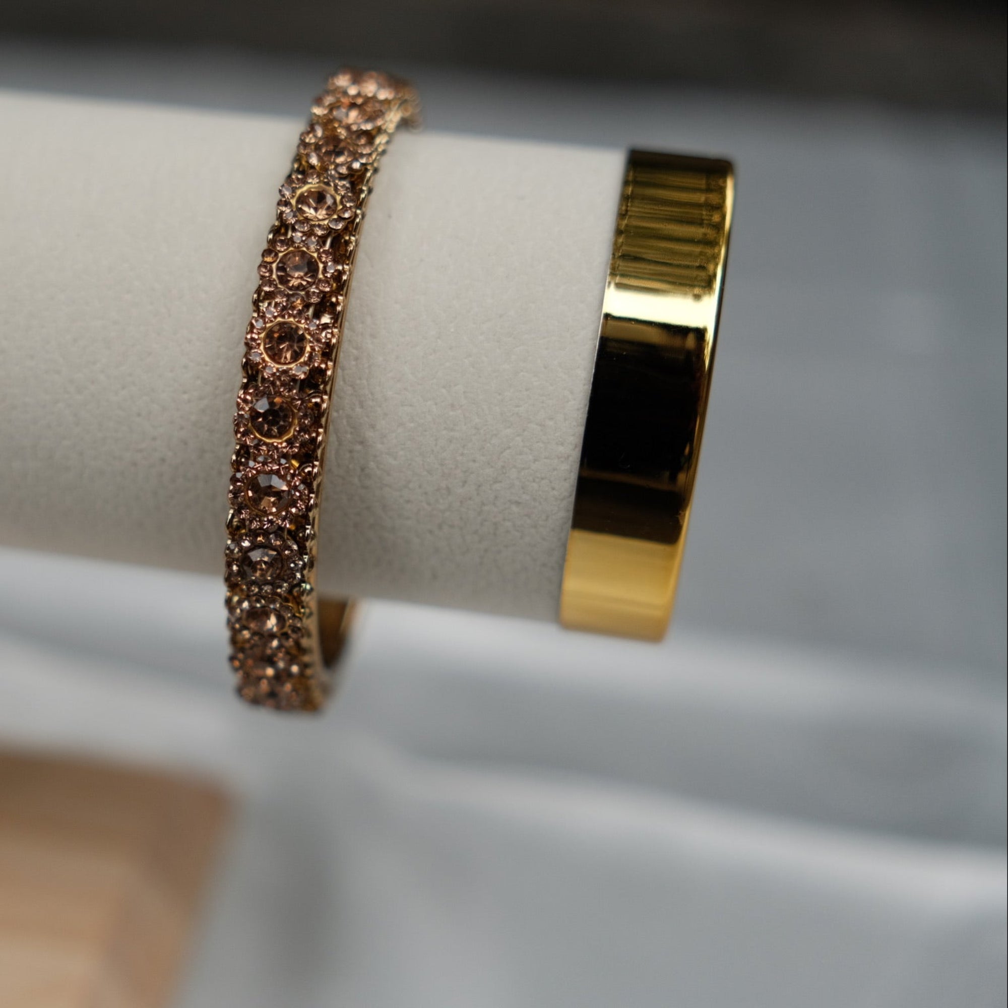 Zahira Bangles (Set of 2)